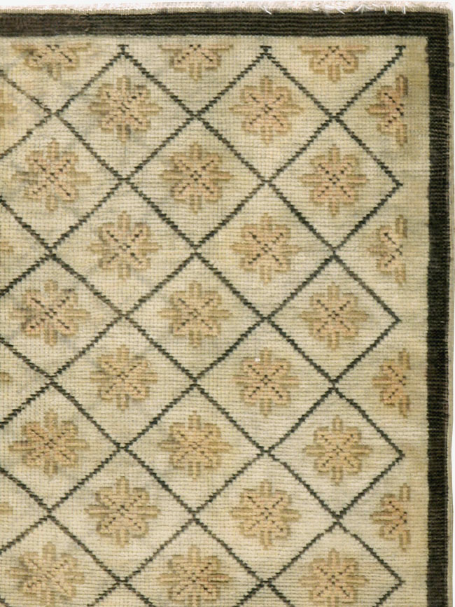 Vintage Turkish Anatolian Rug, No.18615 - Staging