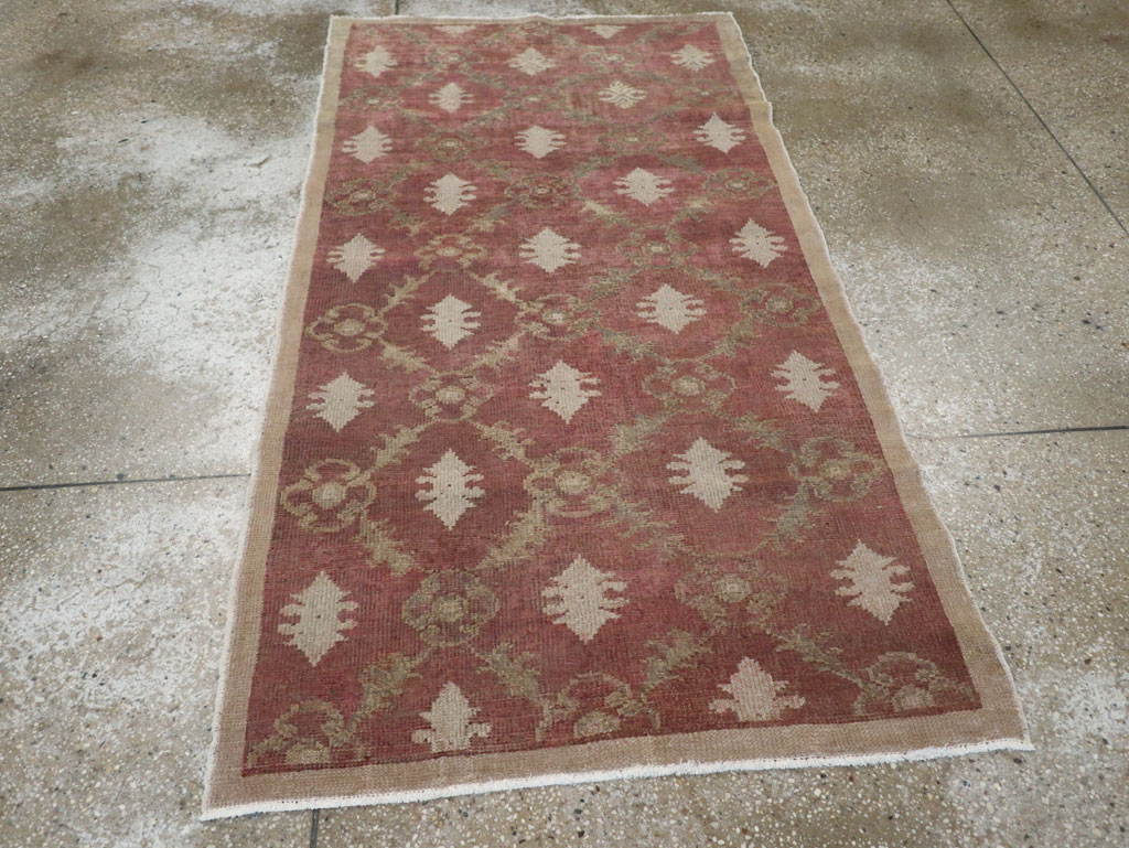 Vintage Turkish Anatolian Throw Rug, No.18618 - Staging