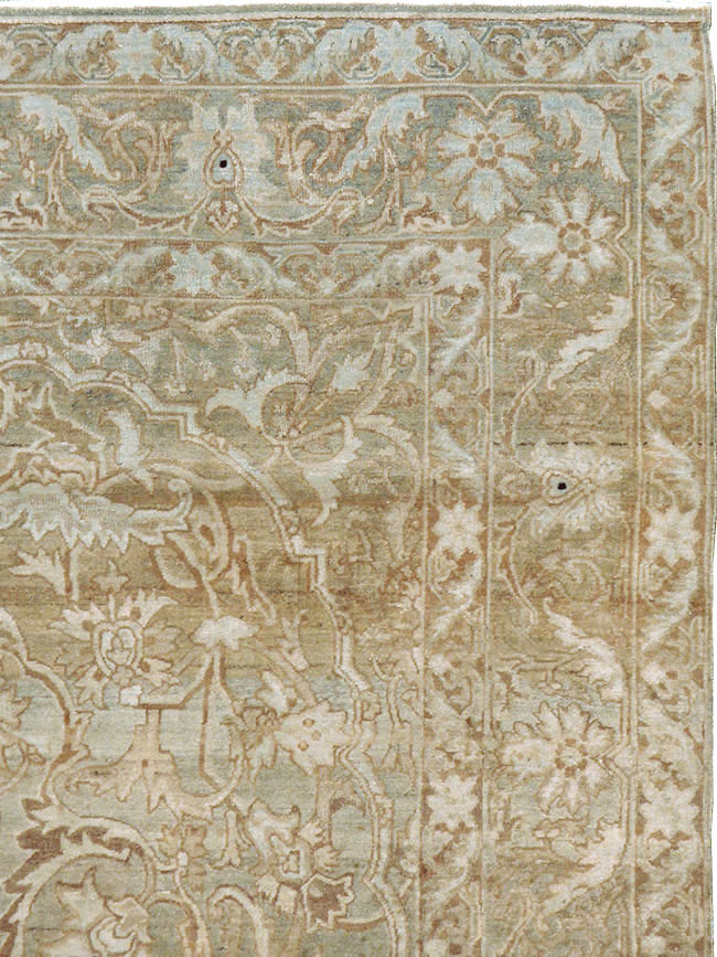 Antique Persian Lavar Kerman Rug, No.18620 - Staging