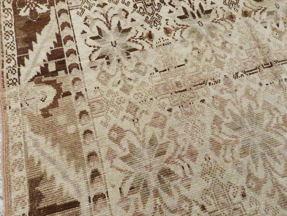 Vintage Turkish Anatolian Carpet, No.18629 - Staging