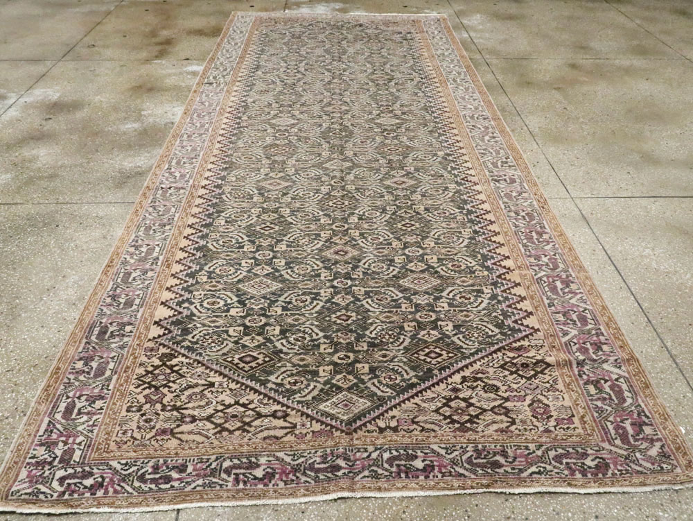 Vintage Persian Malayer Carpet, No.18637 - Staging