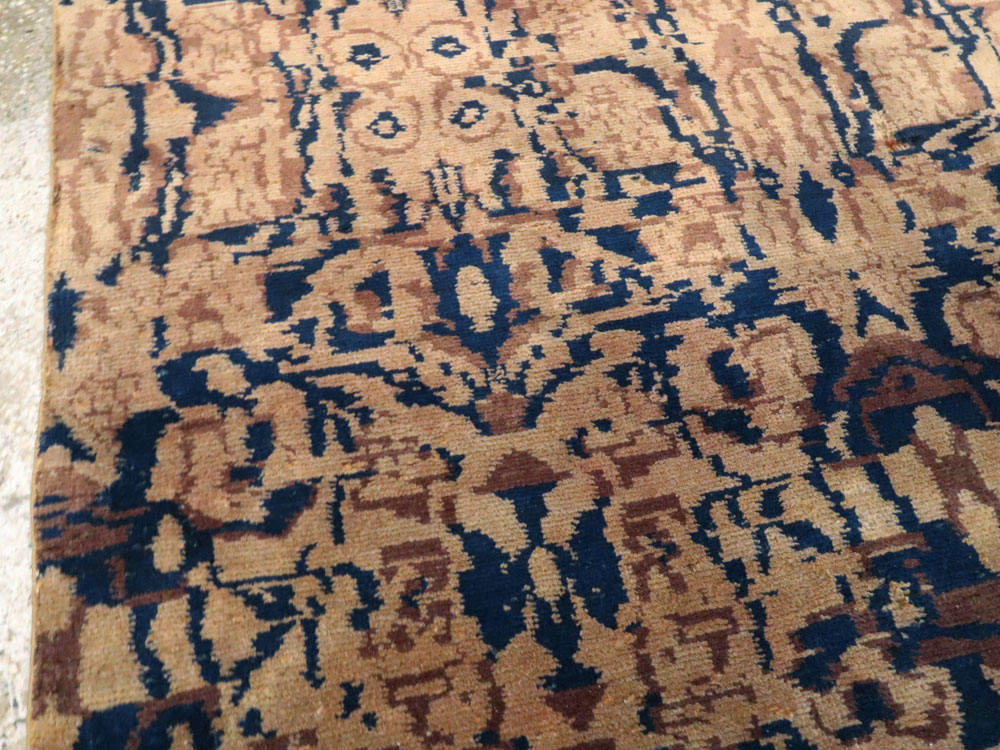 Vintage Indian Lahore Carpet, No.18650 - Staging