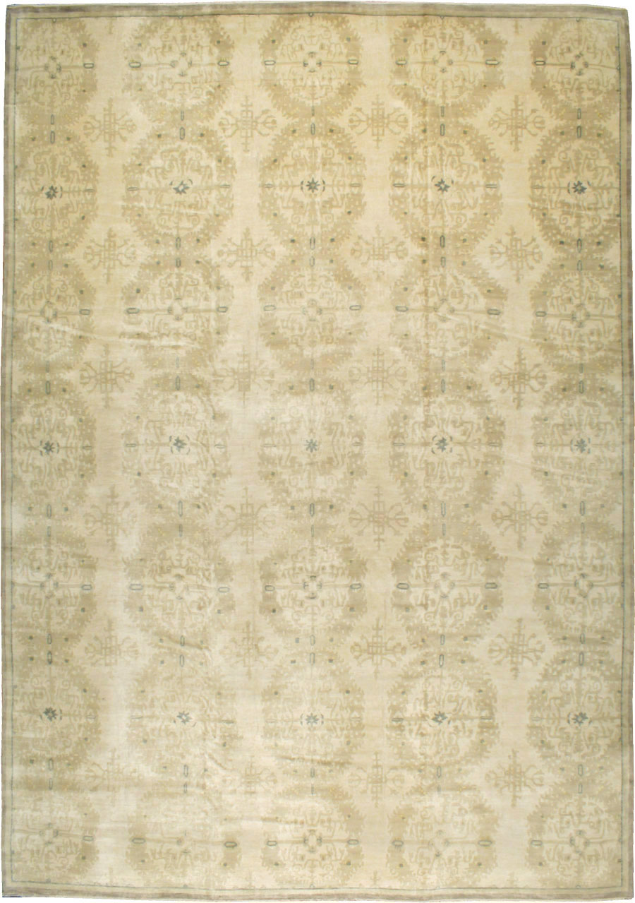 Vintage Indian Lahore Oversize Carpet, No.18660 - Staging