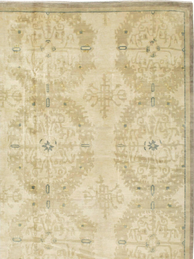 Vintage Indian Lahore Oversize Carpet, No.18660 - Staging