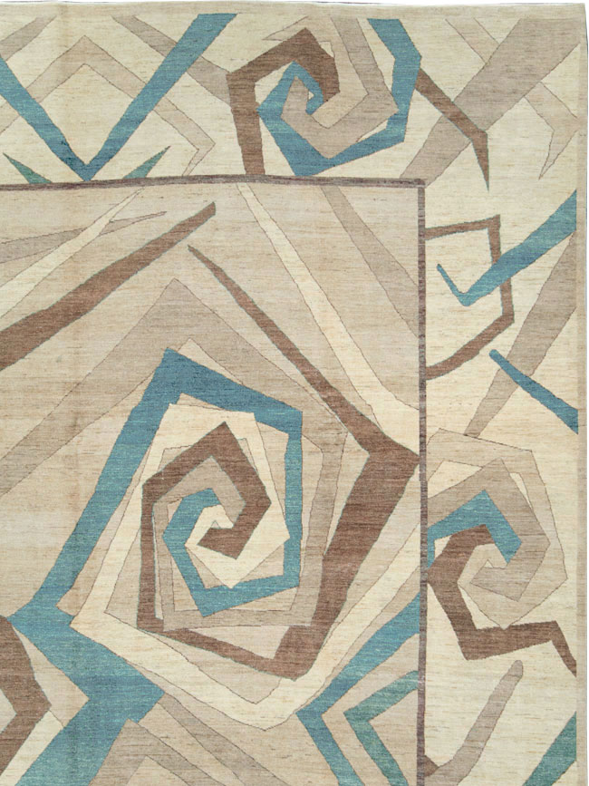 Modernist Persian Tabriz Room Size Carpet, No.18677 - Staging