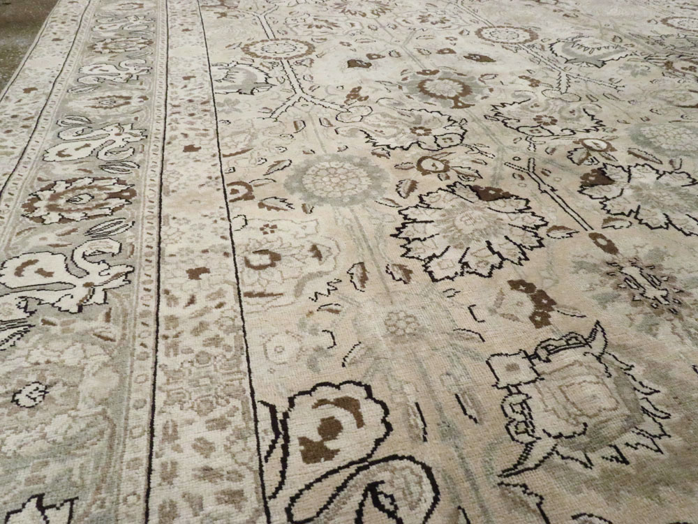 Antique Persian Tabriz Carpet, No.18693 - Staging