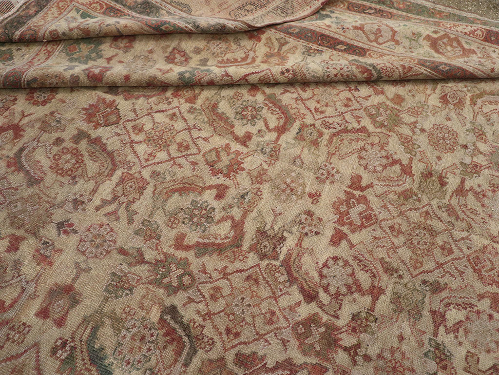 Vintage Indian Lahore Room Size Carpet, No.18710 - Staging