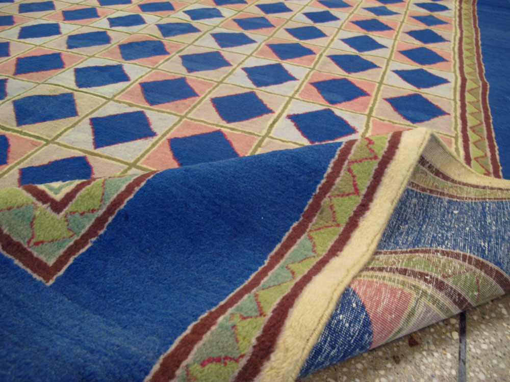 Vintage Indian Art Deco Carpet, No.18745 - Staging