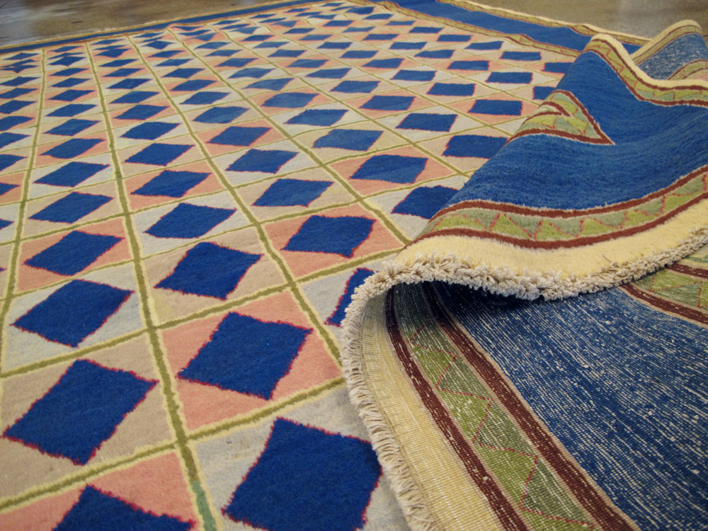 Vintage Indian Art Deco Carpet, No.18745 - Staging