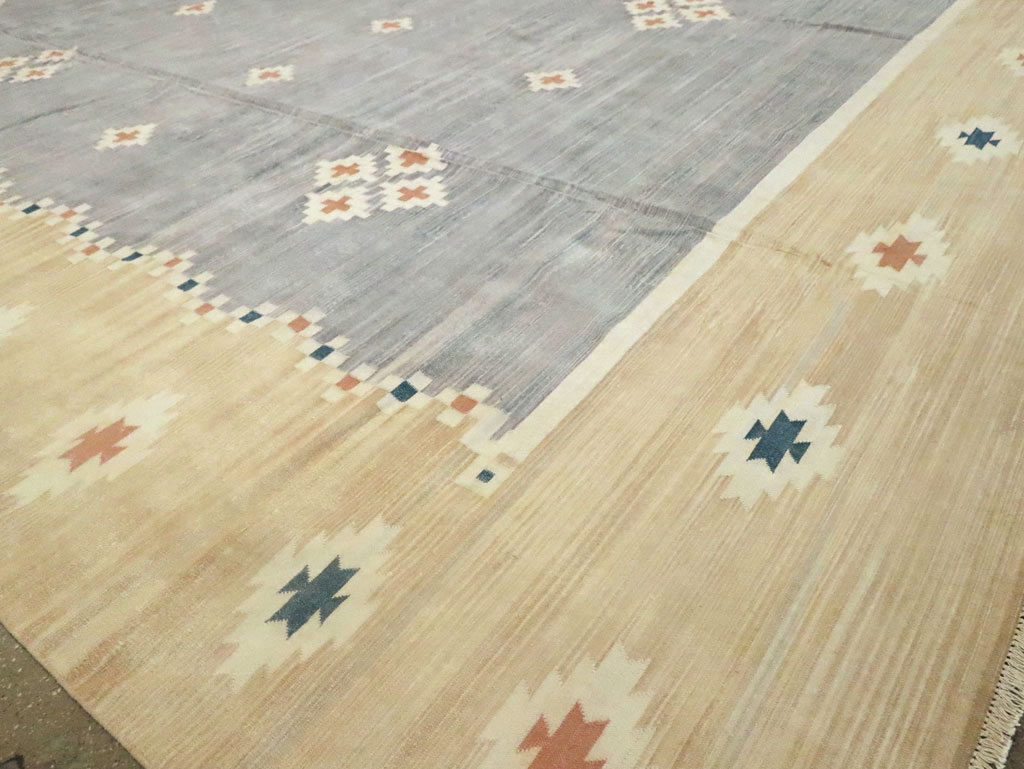 Vintage Indian Flatweave Kilim Dhurrie, No.18754 - Staging