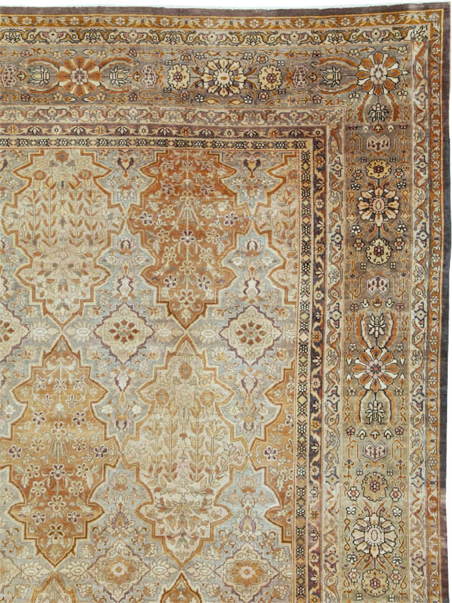 Antique Indian Lahore Carpet, No.18775 - Staging