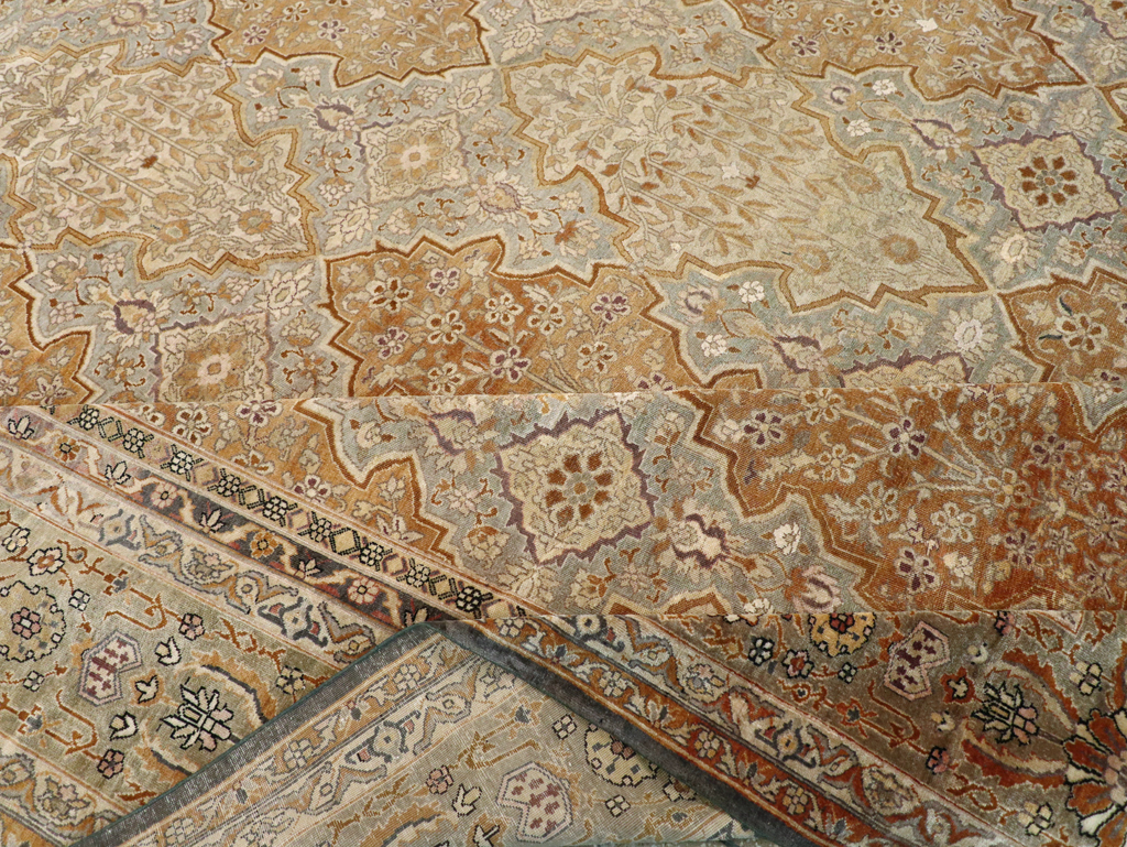 Antique Indian Lahore Carpet, No.18775 - Staging