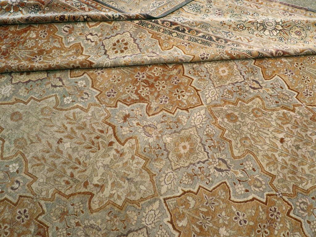 Antique Indian Lahore Carpet, No.18775 - Staging