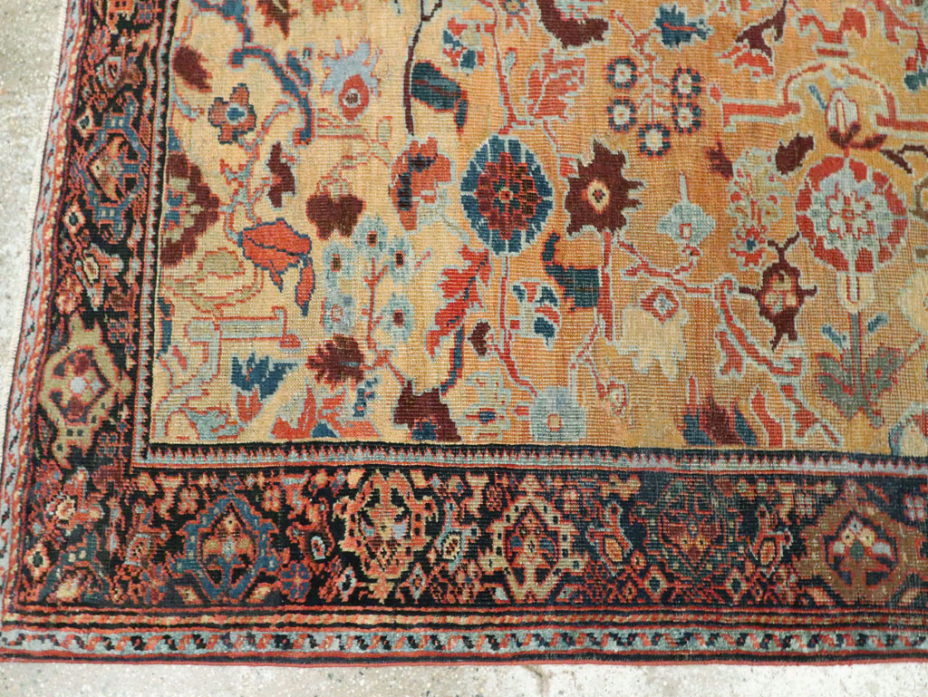Antique Persian Sultanabad Carpet, No.18776 - Staging