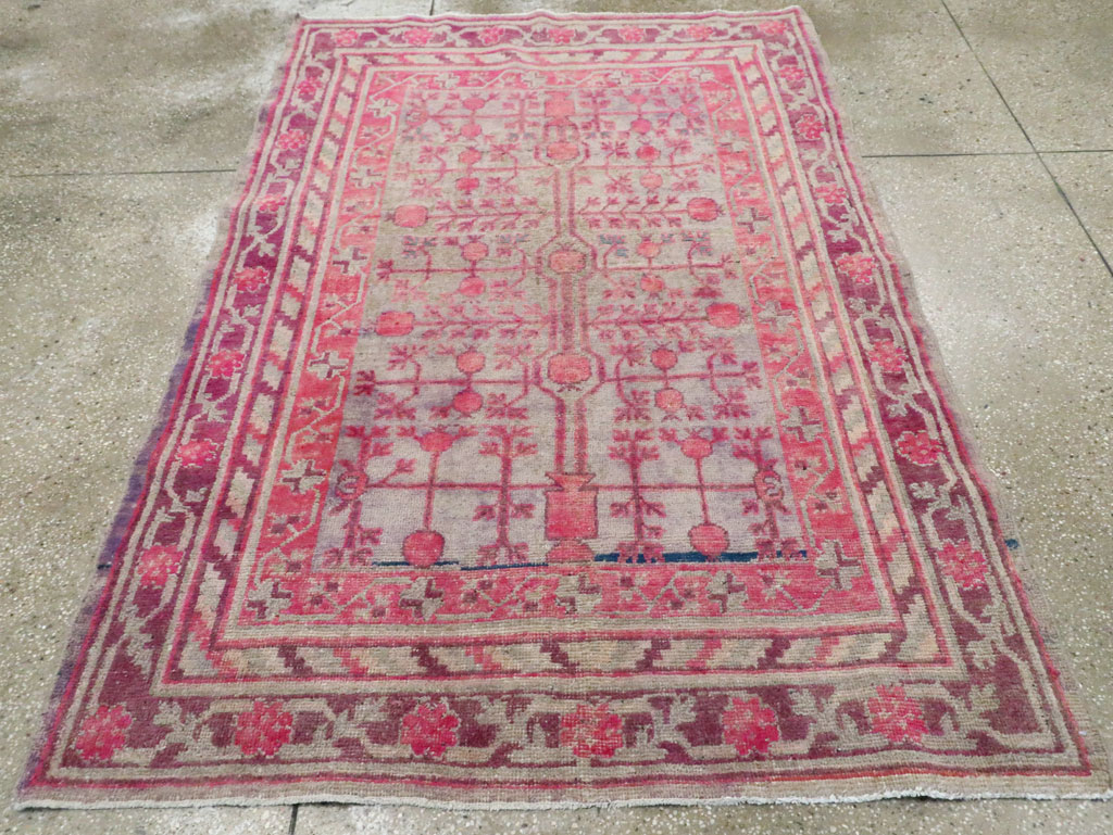 Vintage East Turkestan Khotan Rug, No.18839 - Staging