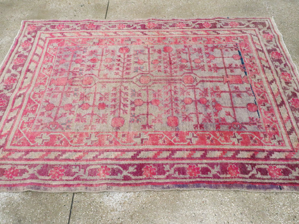 Vintage East Turkestan Khotan Rug, No.18839 - Staging
