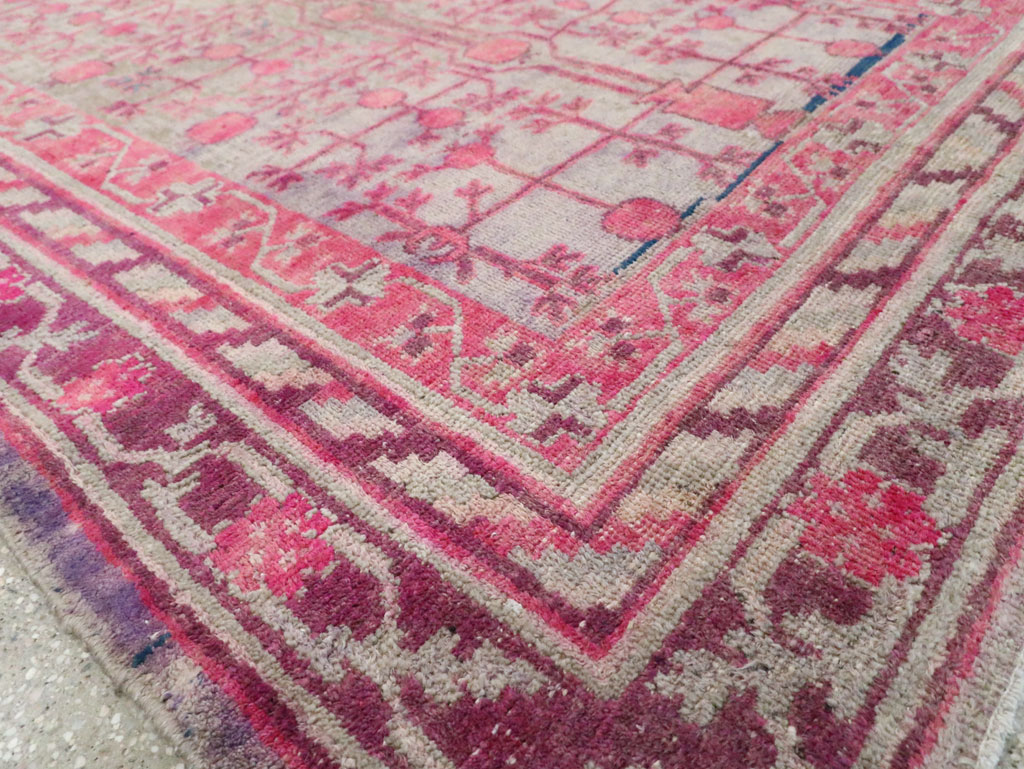 Vintage East Turkestan Khotan Rug, No.18839 - Staging