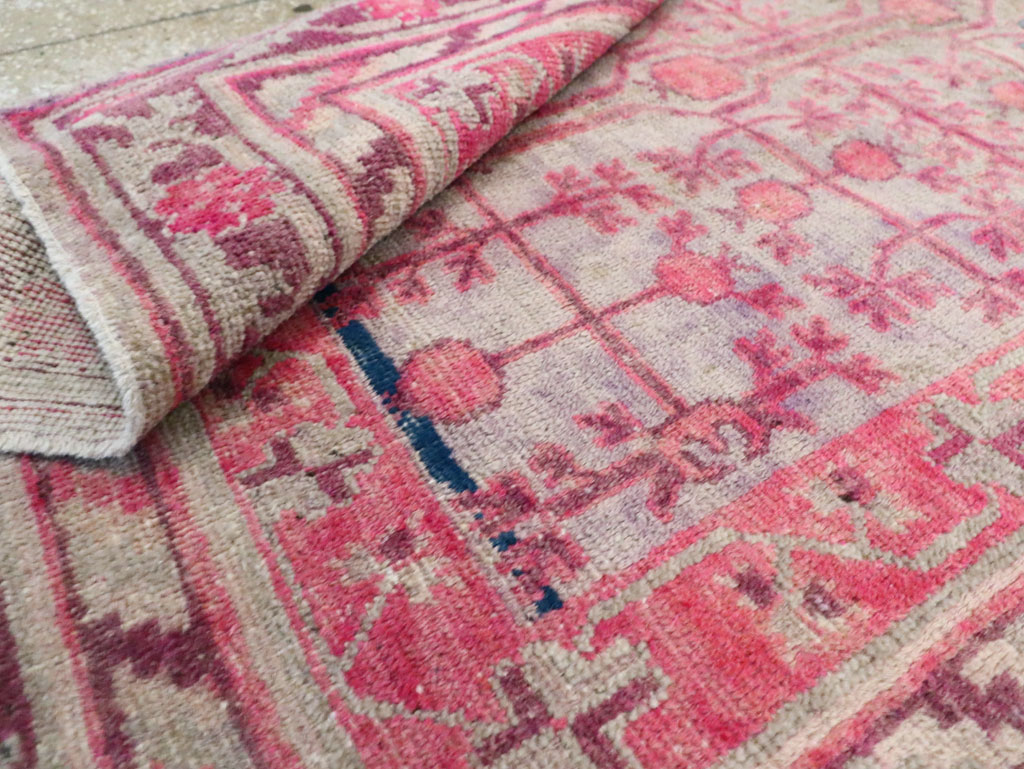 Vintage East Turkestan Khotan Rug, No.18839 - Staging