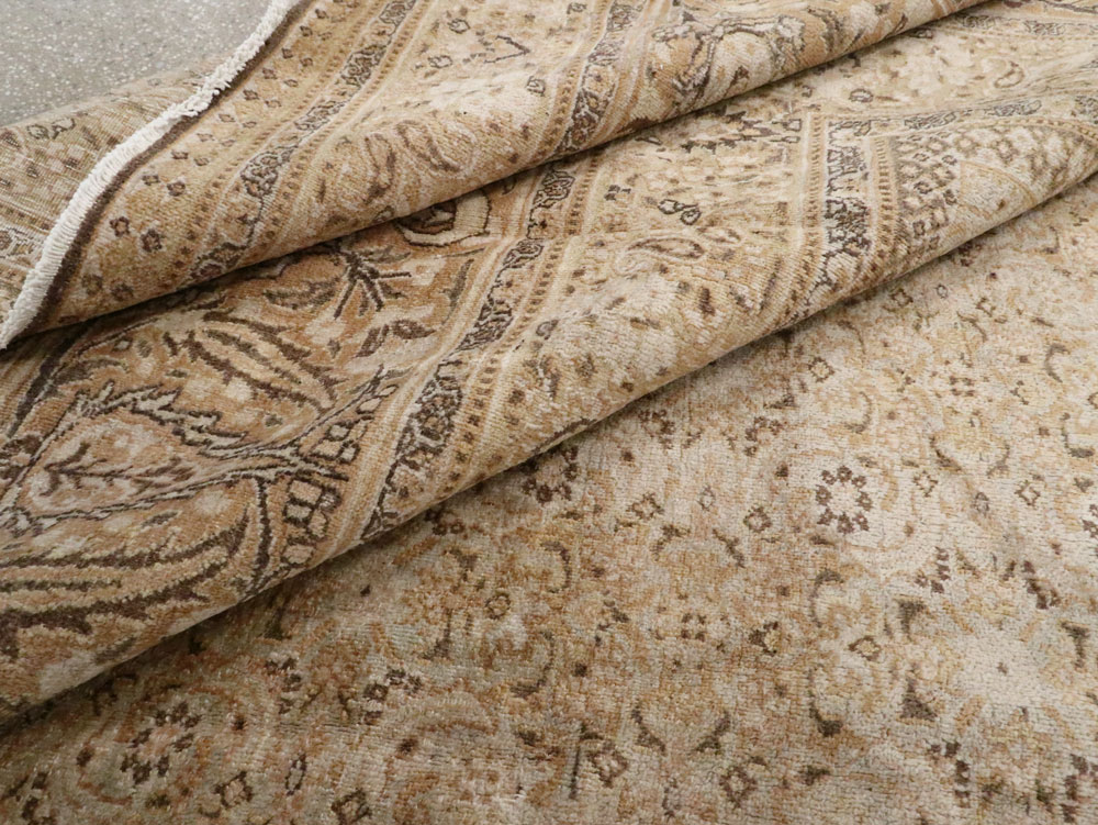 Antique Persian Dorokhsh Carpet, No.18851 - Staging