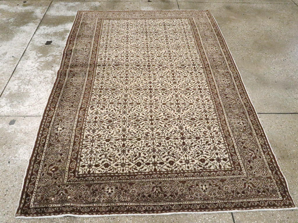 Antique Sivas Carpet, No.18858 - Staging