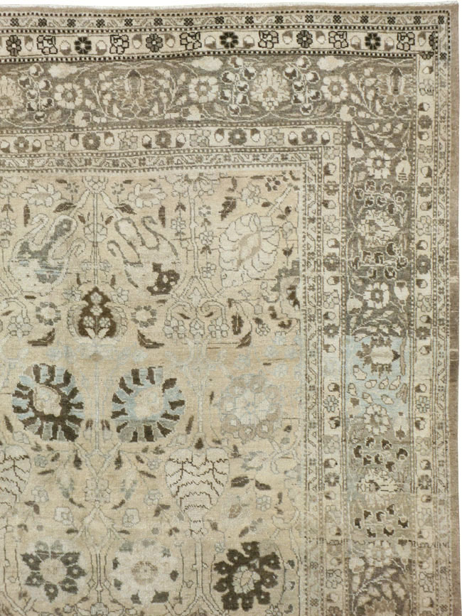 Antique Persian Tabriz Carpet, No.18904 - Staging