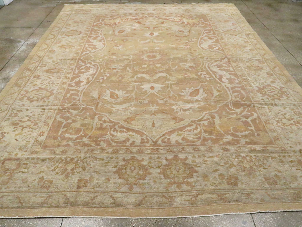 Antique Indian Agra Carpet, No.18961 - Staging