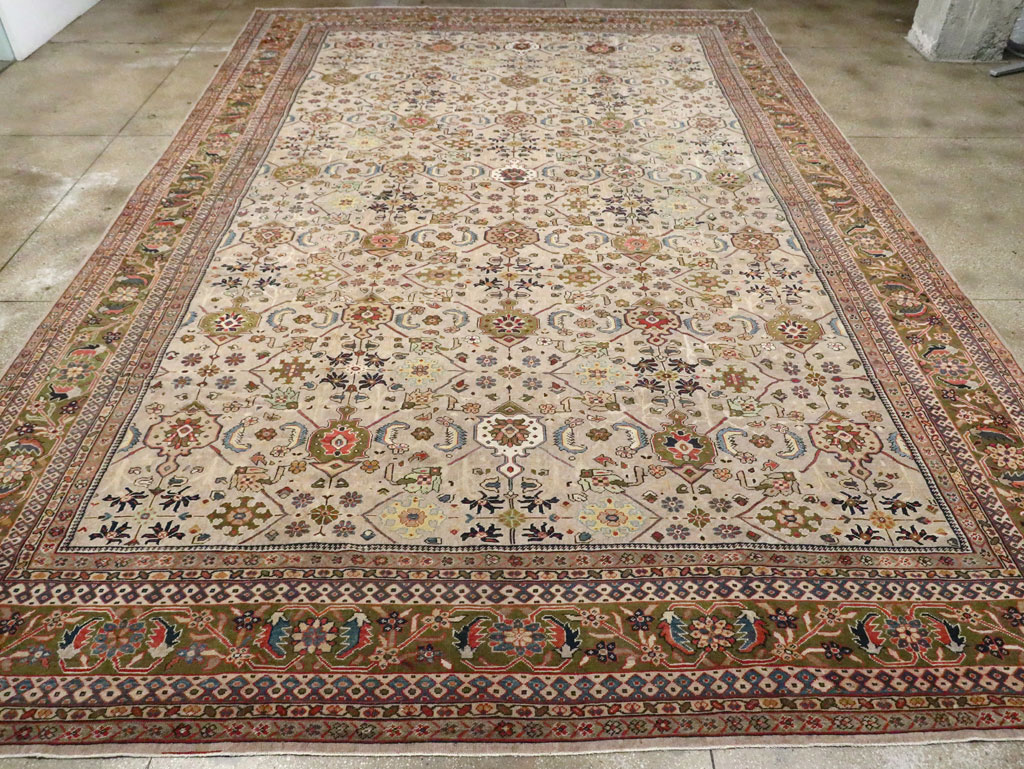 Antique Persian Mahal Carpet, No.18965 - Staging