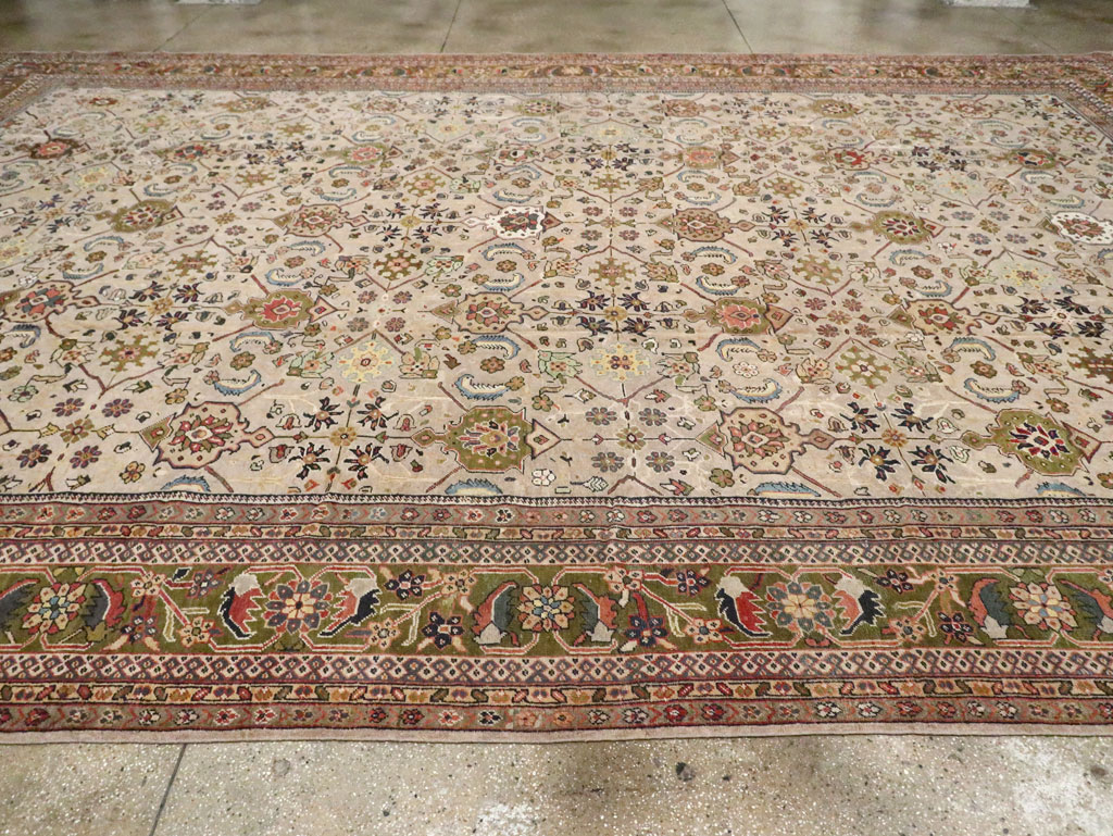 Antique Persian Mahal Carpet, No.18965 - Staging