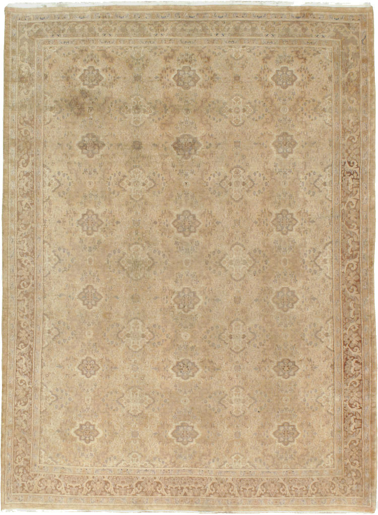 Vintage Indian Lahore Carpet, No.19000 - Staging