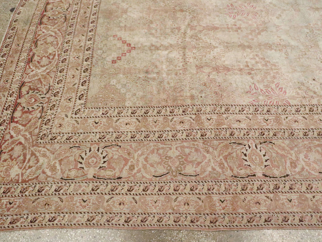 Antique Persian Dorokhsh Carpet, No.19025 - Staging
