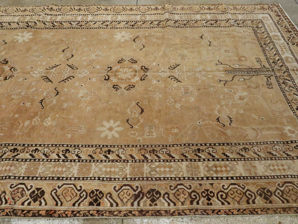 Antique East Turkestan Khotan Carpet, No.19052 - Staging