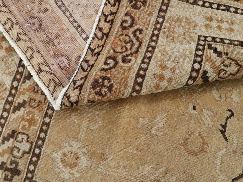 Antique East Turkestan Khotan Carpet, No.19052 - Staging