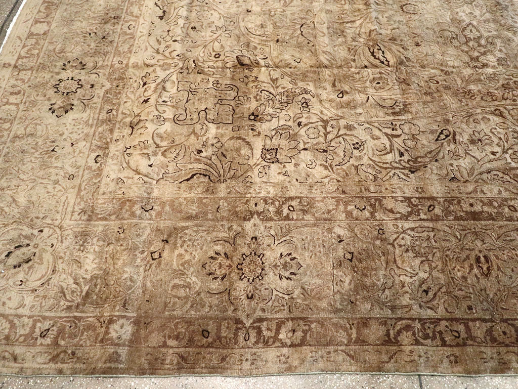 Antique Persian Lavar Kerman Carpet, No.19054 - Staging