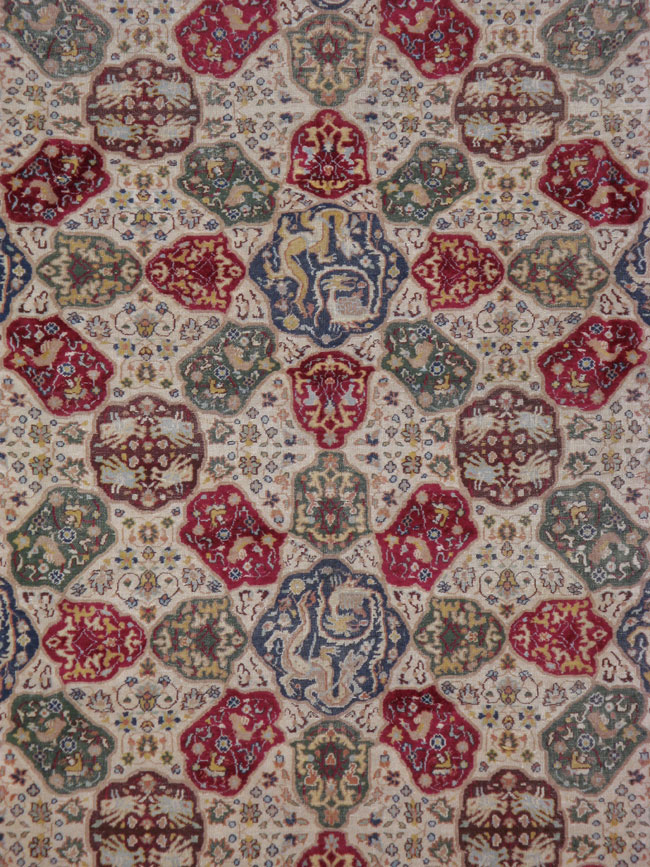 Antique Indian Lahore Carpet, No.19073 - Staging