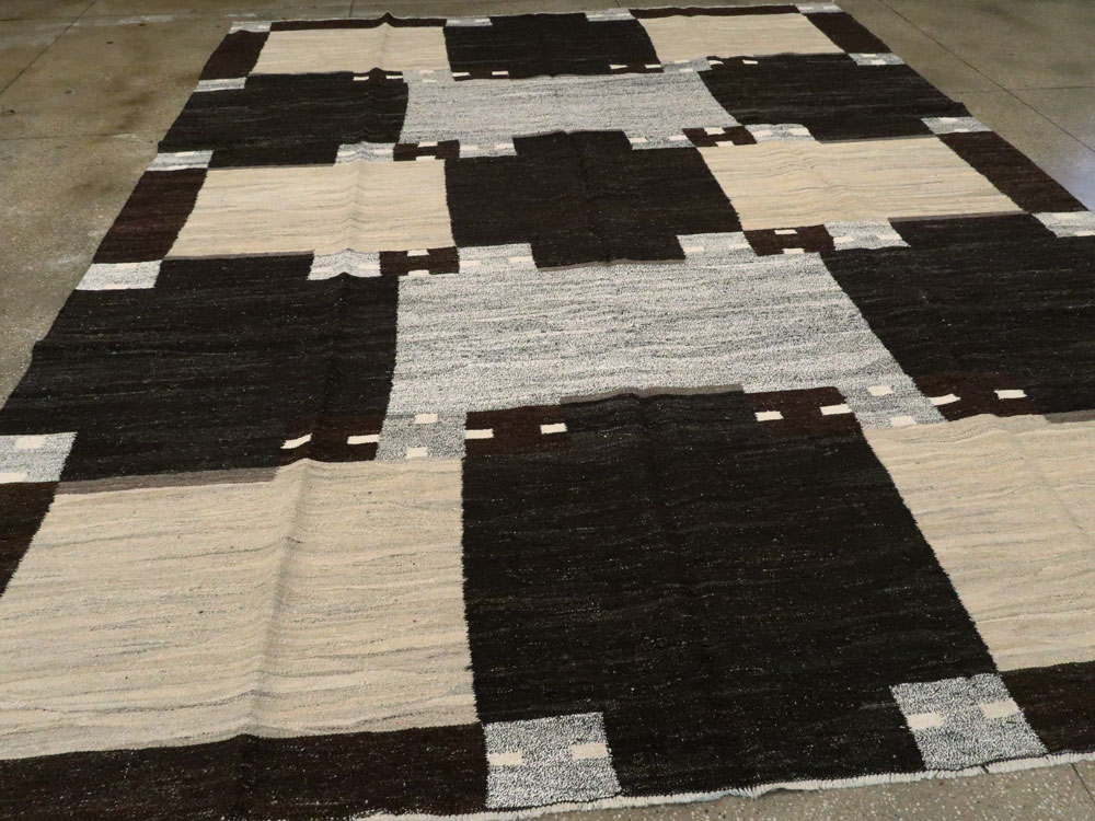 Vintage Turkish Flatweave Kilim, No.19093 - Staging