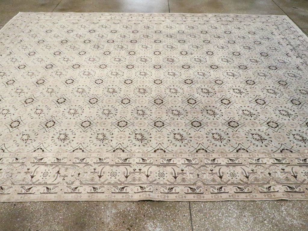 Antique Persian Mashad Carpet, No.19115 - Staging