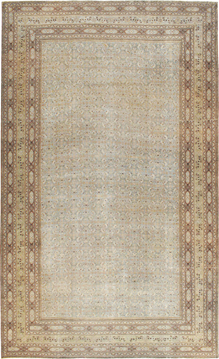 Antique Persian Dorokhsh Carpet, No.19139 - Staging
