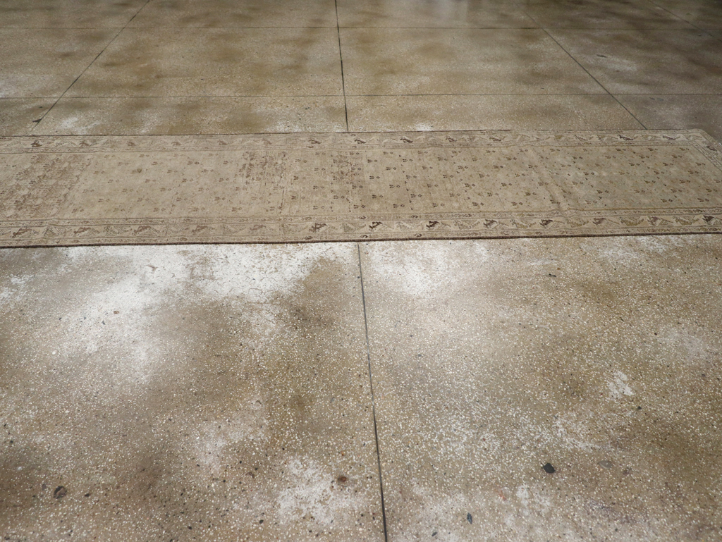 Vintage Persian Malayer Runner, No.19154 - Staging