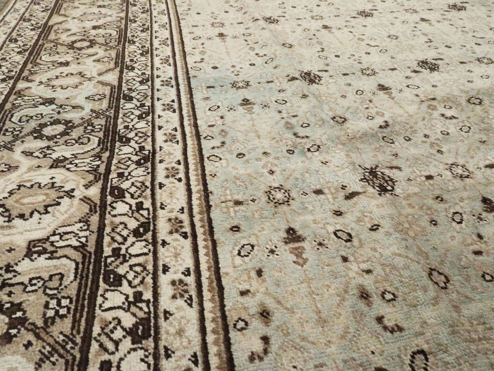 Antique Persian Tabriz Carpet, No.19156 - Staging