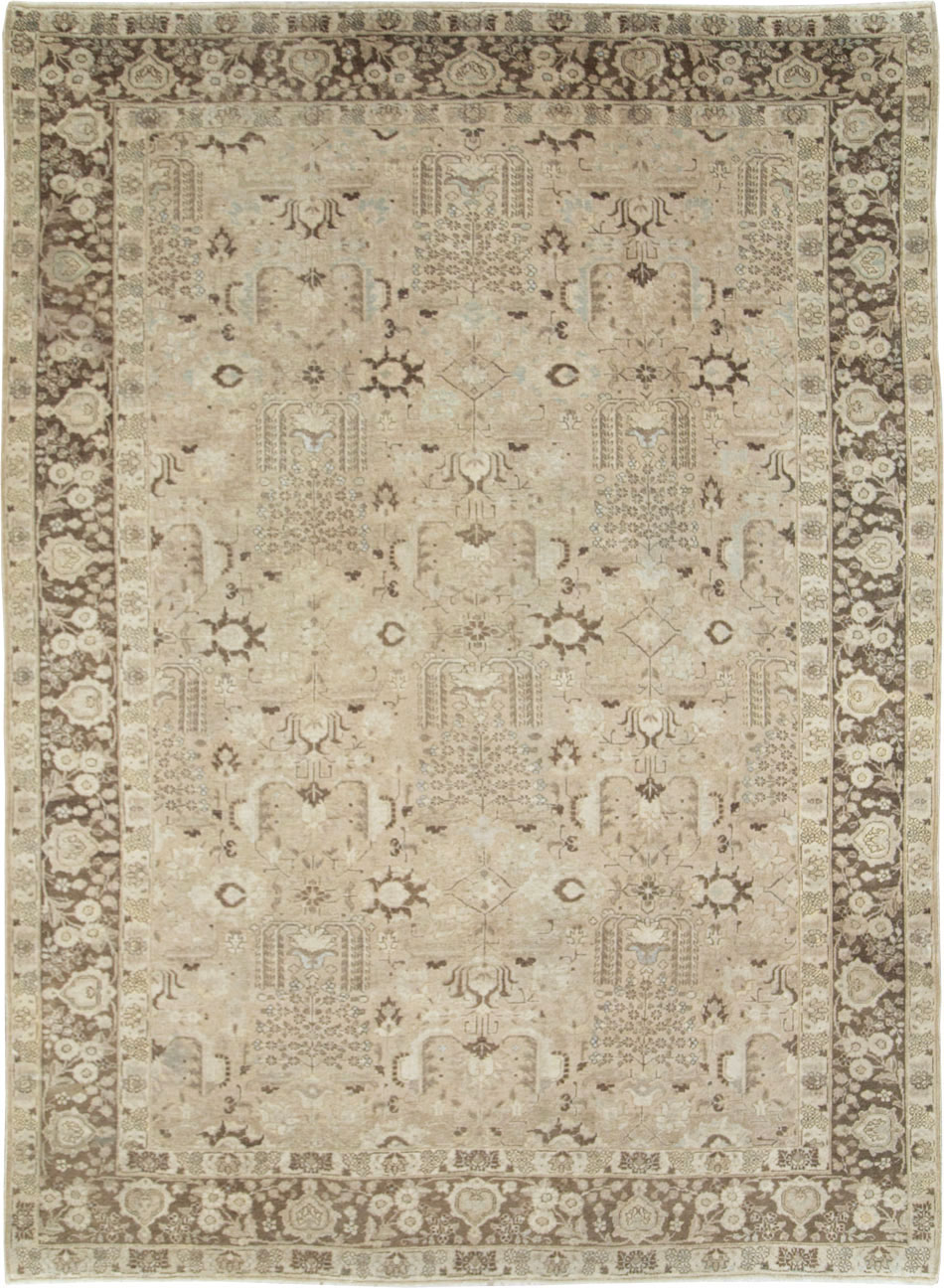 Vintage Persian Tabriz Small Room Size Carpet, No.19171 - Staging