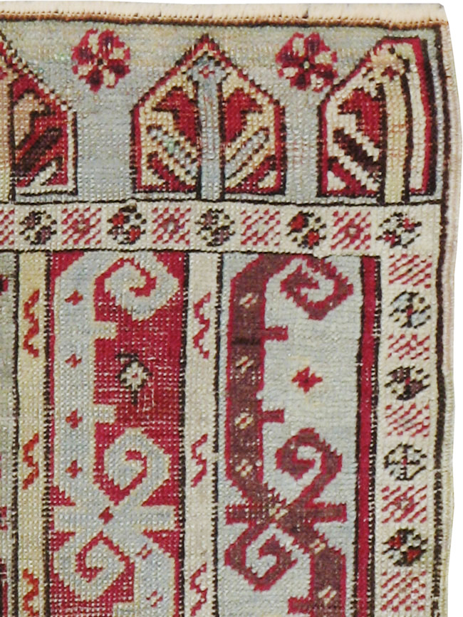 Antique Turkish Ghiordes Rug, No.19201 - Staging