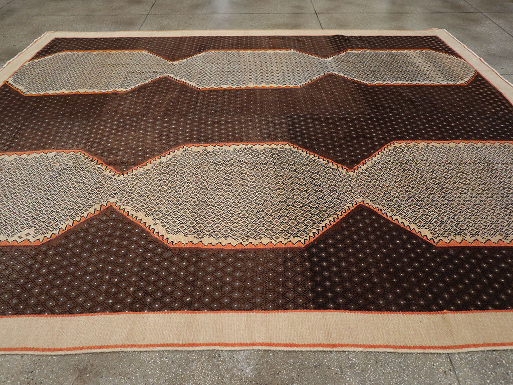 Vintage Turkish Anatolian Room Size Carpet, No.19214 - Staging