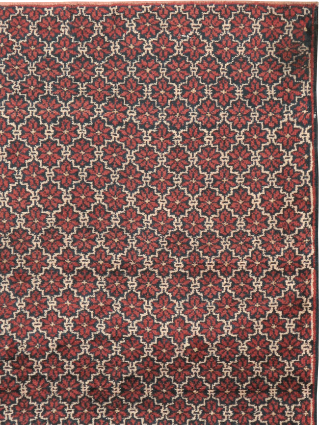 Vintage Turkish Anatolian Rug, No.19218 - Staging