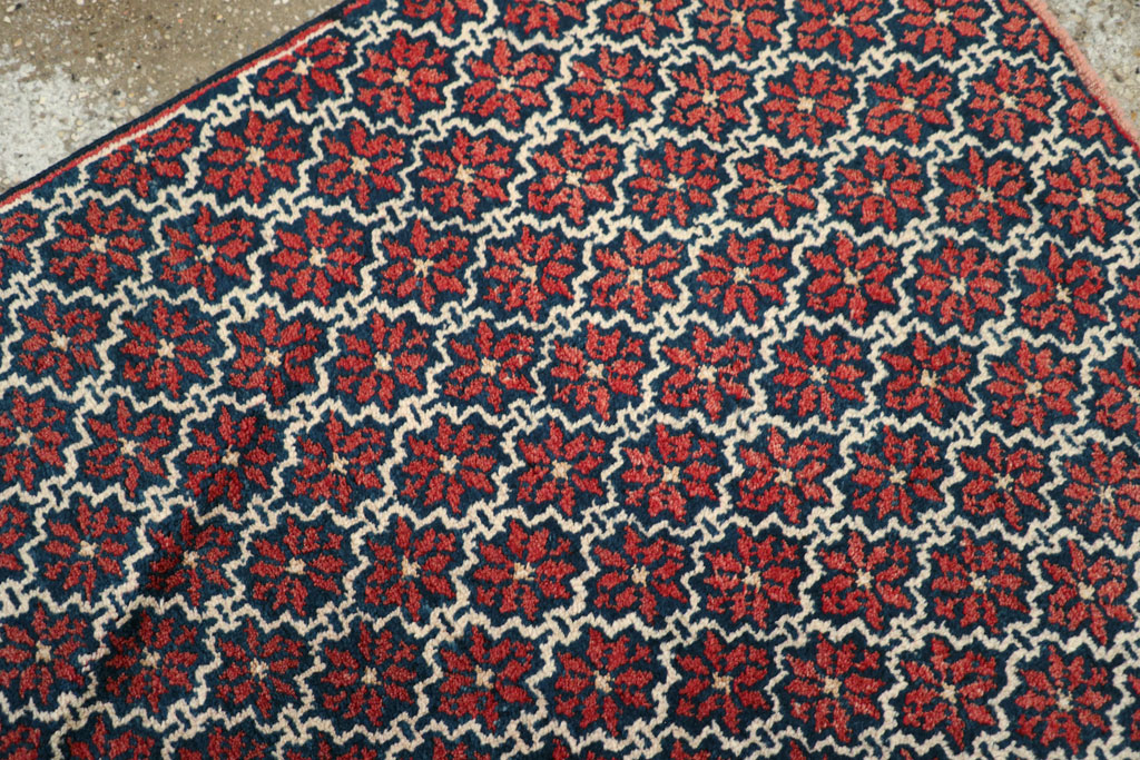 Vintage Turkish Anatolian Rug, No.19218 - Staging