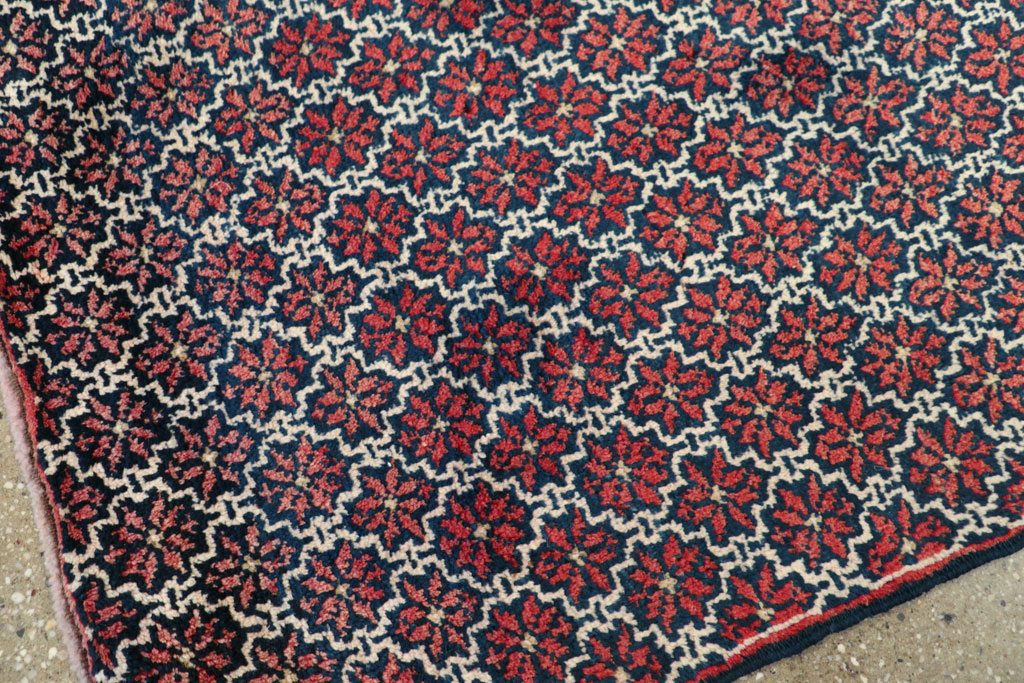 Vintage Turkish Anatolian Rug, No.19218 - Staging