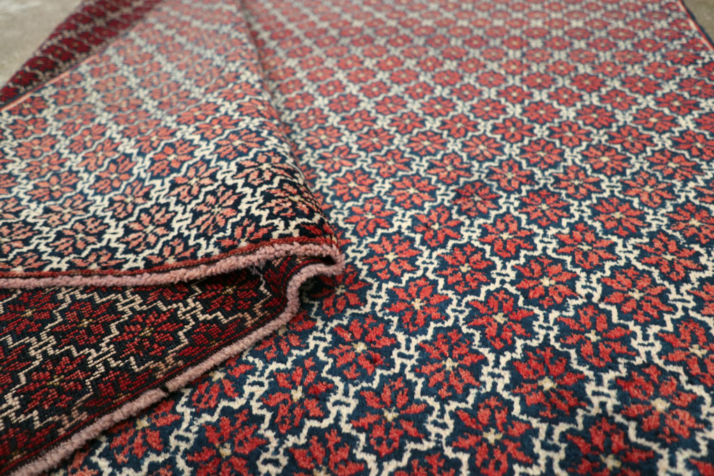 Vintage Turkish Anatolian Rug, No.19218 - Staging