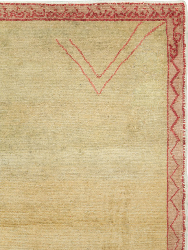 Vintage Turkish Anatolian Rug, No.19220 - Staging