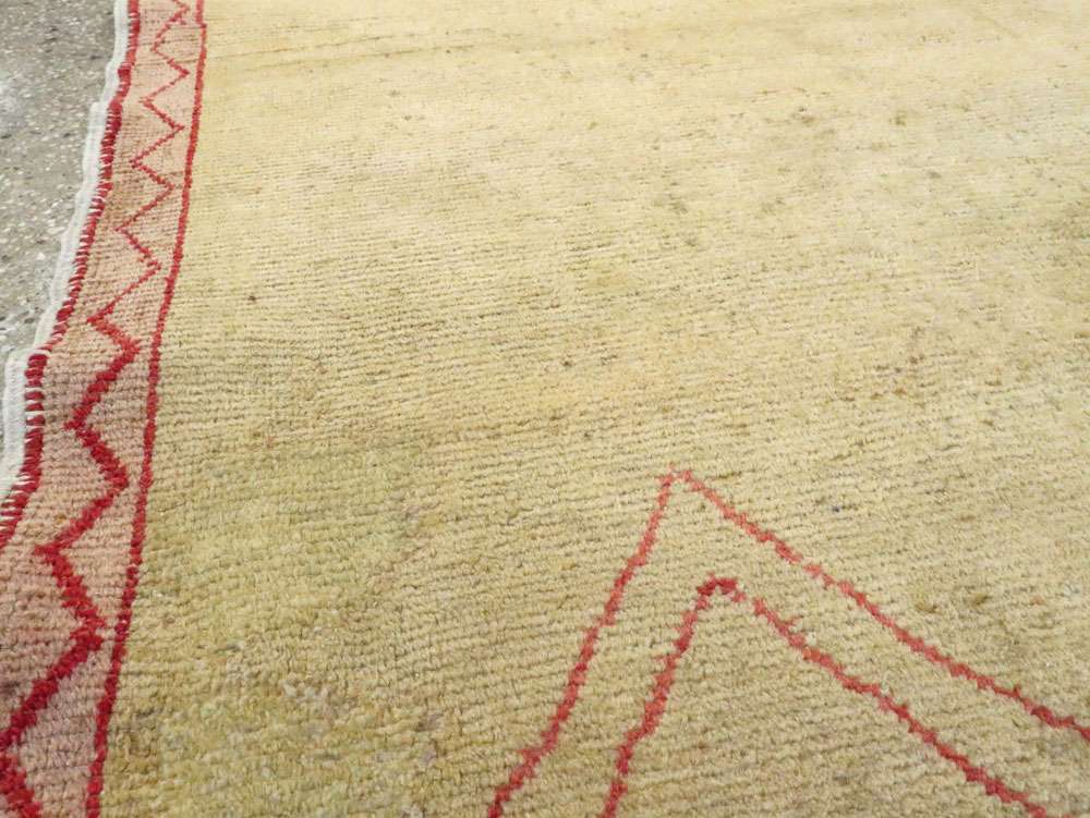 Vintage Turkish Anatolian Rug, No.19220 - Staging