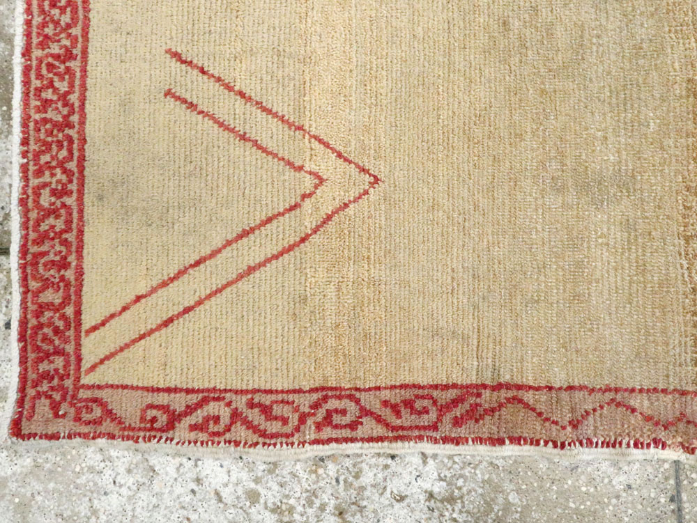 Vintage Turkish Anatolian Rug, No.19220 - Staging