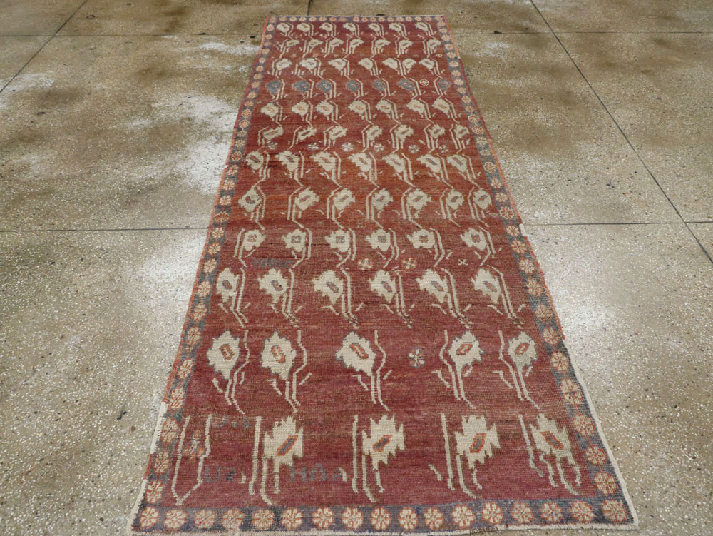 Vintage Turkish Anatolian Rug, No.19224 - Staging